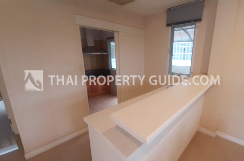 House with Shared Pool in Other 